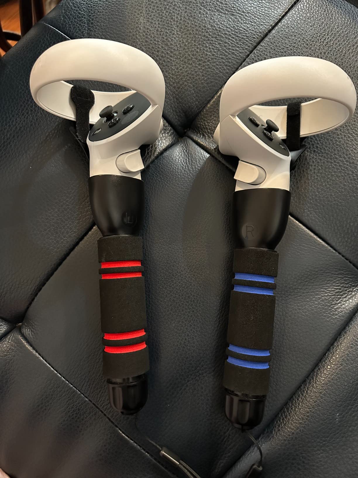 YOGES Handle Attachments Compatible with Oculus Quest 2 Controller Accessories, VR Long Arms Grips Compatible with Meta Quest 2 VR Games - Customer Photo 2