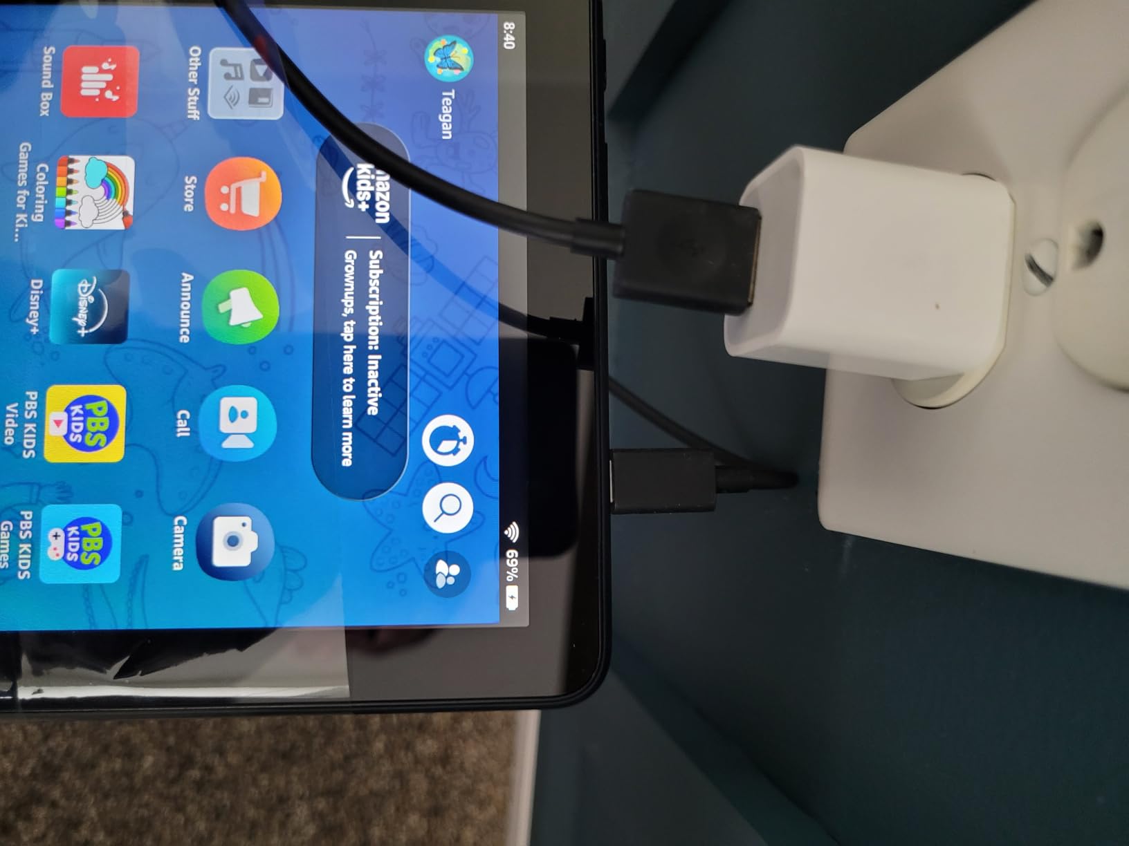 Like-New Amazon Fire HD 8 tablet, 8