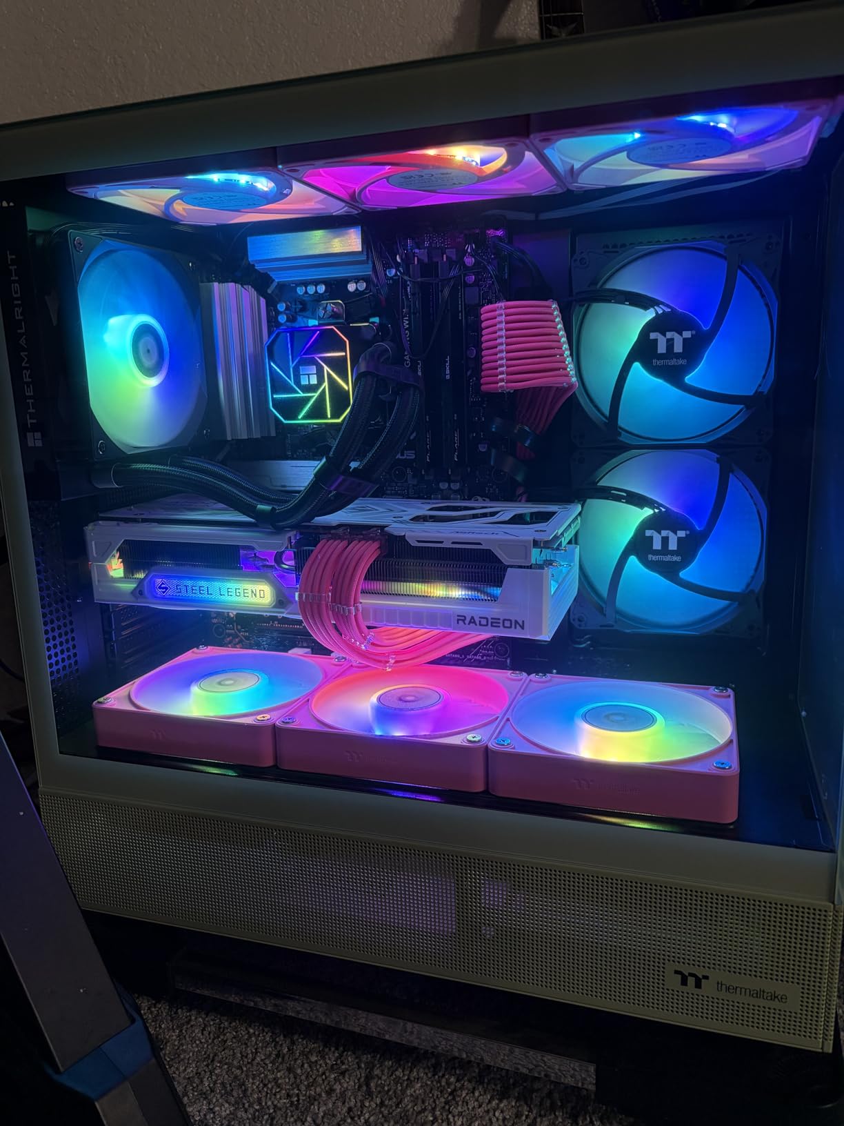 Thermaltake View 270 Plus TG ARGB Black Mid Tower E-ATX Case; 3x120mm ARGB Fans Included; Support Up to 360mm Radiator; Front & Side Dual Tempered Glass Panel; CA-1Y7-00M1WN-01; 3 Year Warranty Customer Review Thermaltake View 270 Plus TG ARGB Black Mid Tower E-ATX Case; 3x120mm ARGB Fans Included; Support Up to 360mm Radiator; Front & Side Dual Tempered Glass Panel; CA-1Y7-00M1WN-01; 3 Year Warranty - Customer Photo 2