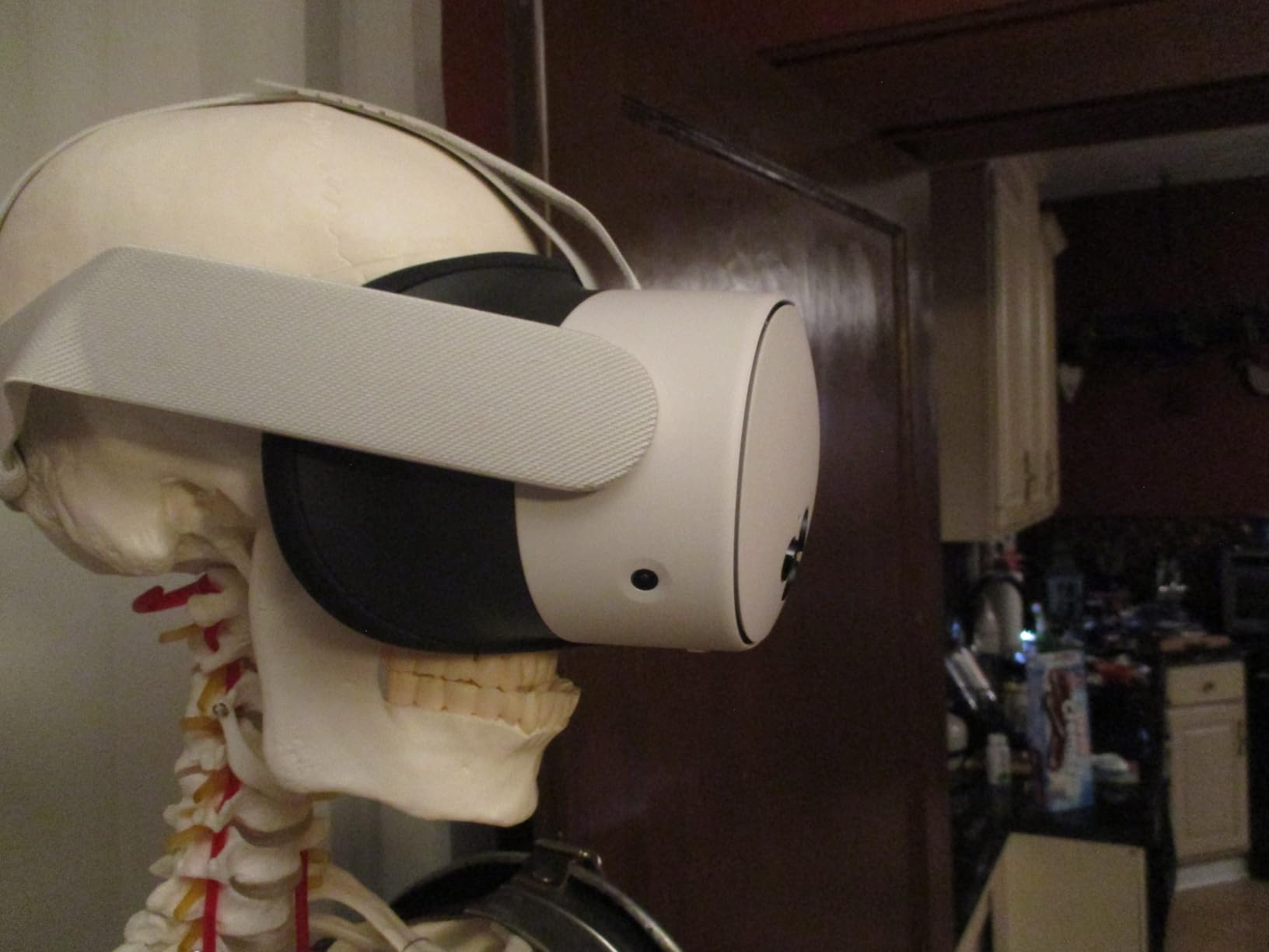 Meta Quest 3S 256GB | VR Headset — Thirty-Three Percent More Memory — 2X Graphical Processing Power — Virtual Reality Without Wires — Access to 40+ Games with a 3-Month Trial of Meta Horizon+ Included - Customer Photo 3