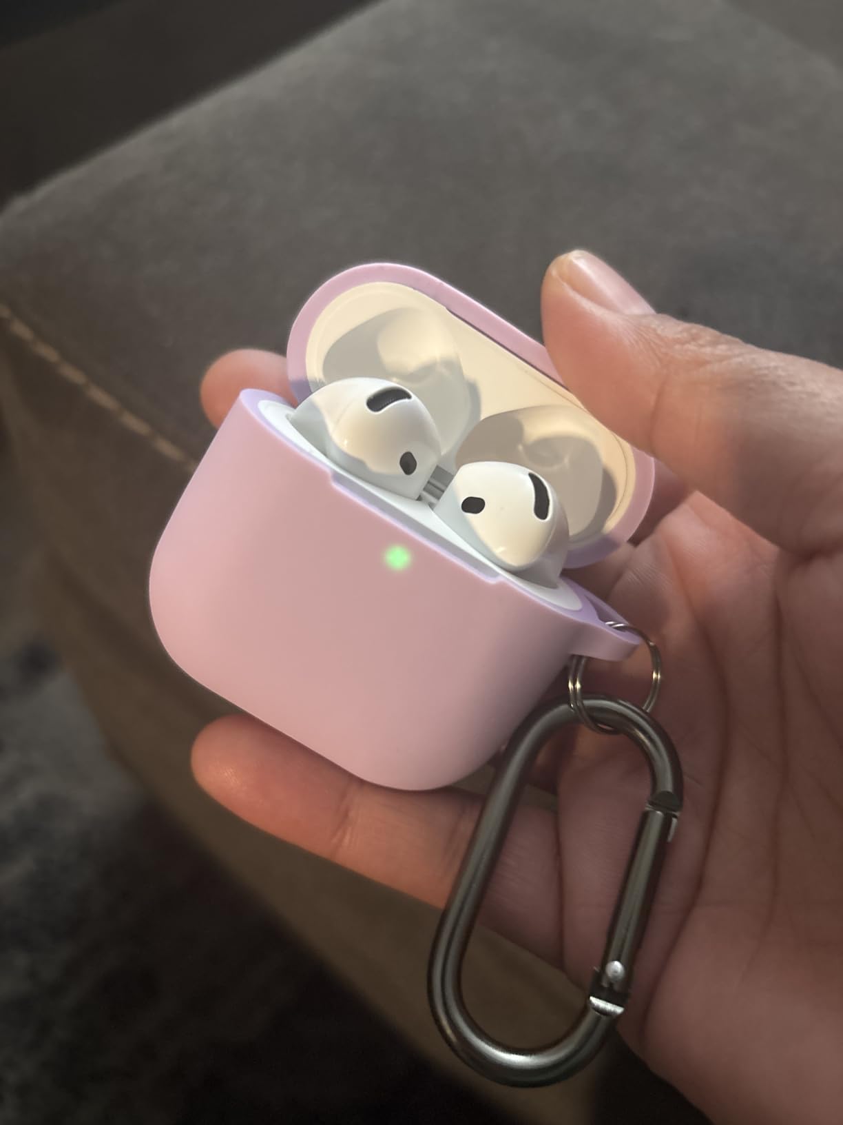 Apple AirPods 4 Wireless Earbuds, Bluetooth Headphones, Personalized Spatial Audio, Sweat and Water Resistant, USB-C Charging Case, H2 Chip, Up to 30 Hours of Battery Life, Effortless Setup for iPhone - Customer Photo 1