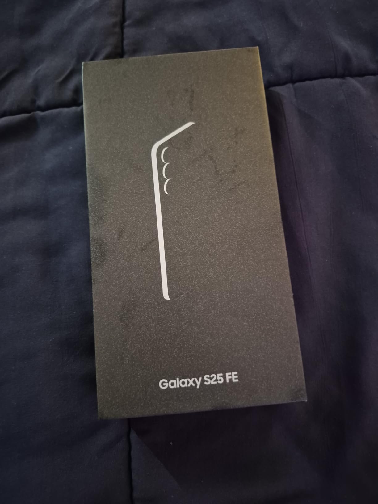 SAMSUNG Galaxy S25 Cell Phone, 256GB Smartphone, Unlocked Android, AI Night Mode Camera, Snapdragon 8 Elite Fast Processor, ProScaler Display, 4000mAh Battery, 2025, US 1 Yr Warranty, Mint - Customer Photo 1