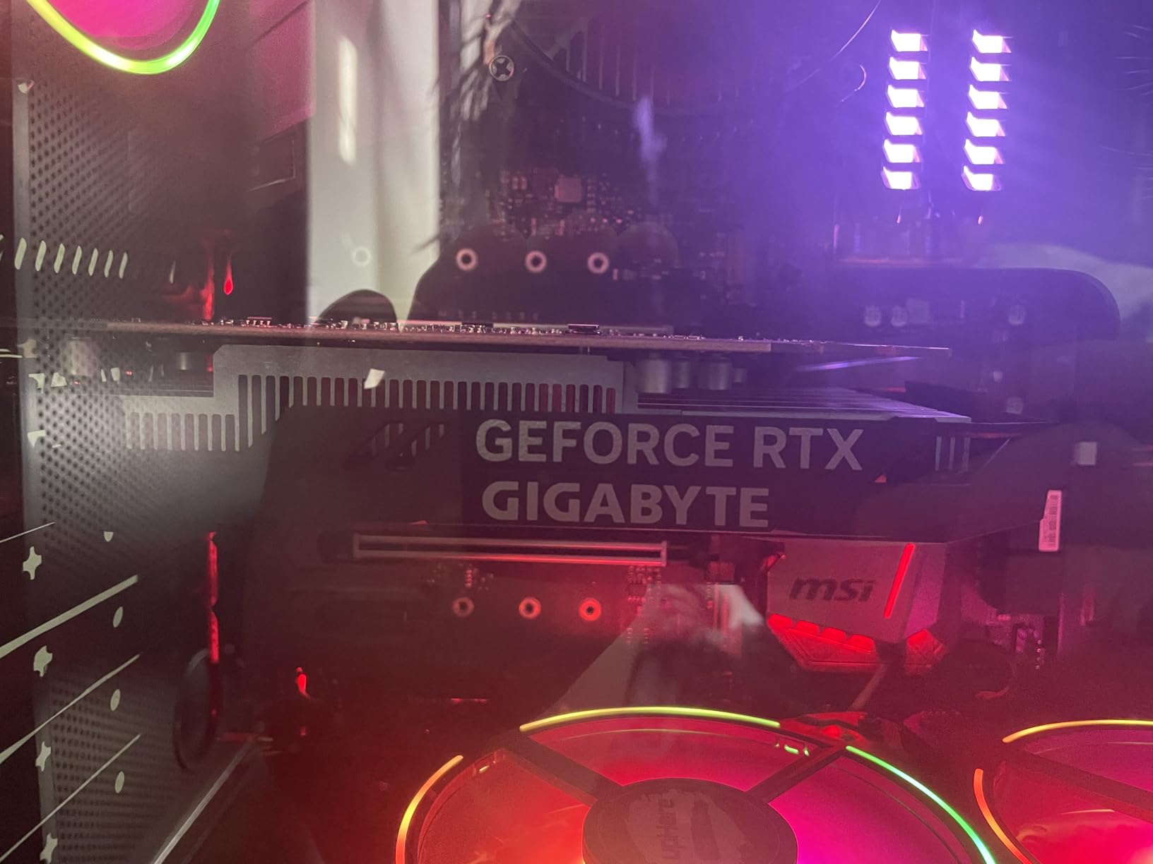 GIGABYTE GeForce RTX 3050 WINDFORCE OC V2 6G Graphics Card, 2X WINDFORCE Fans, 6GB GDDR6 96-bit GDDR6, GV-N3050WF2OCV2-6GD Graphics Card Customer Review GIGABYTE GeForce RTX 3050 WINDFORCE OC V2 6G Graphics Card, 2X WINDFORCE Fans, 6GB GDDR6 96-bit GDDR6, GV-N3050WF2OCV2-6GD Graphics Card - Customer Photo 3