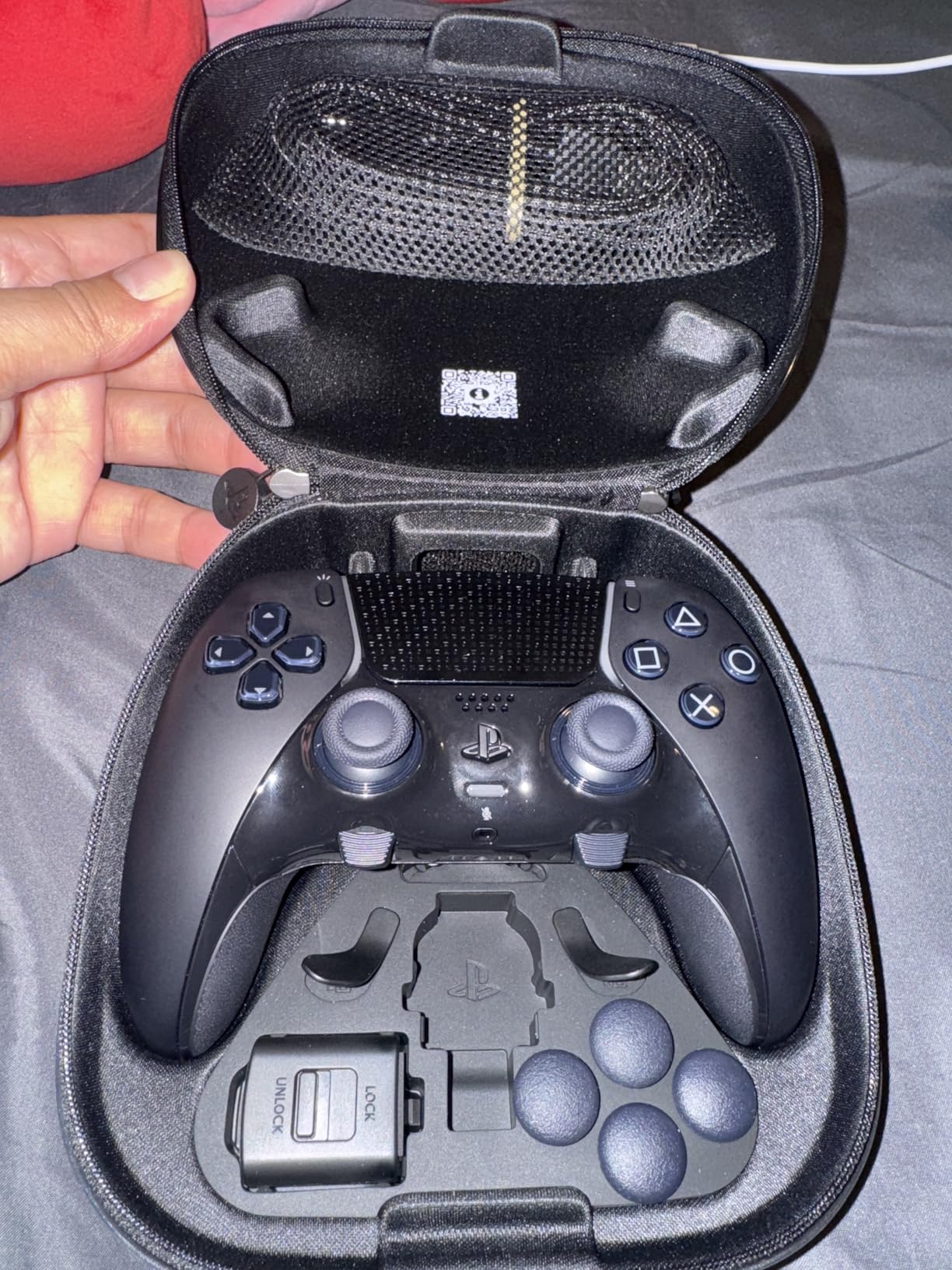 PlayStation DualSense Edge Wireless Controller - Midnight Black Customer Review PlayStation DualSense Edge Wireless Controller - Midnight Black - Customer Photo 4
