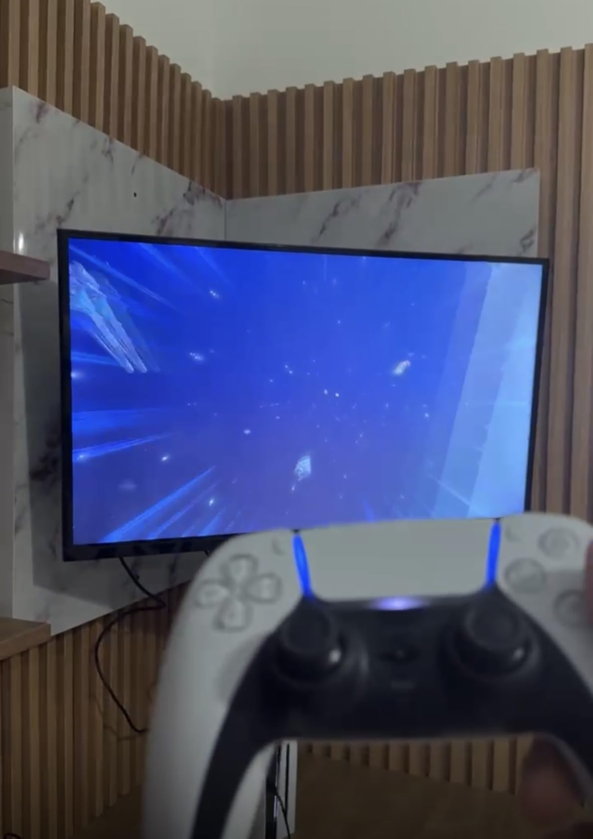 PlayStation®5 Console – ASTRO BOT Bundle Customer Review PlayStation®5 Console – ASTRO BOT Bundle - Customer Photo 1