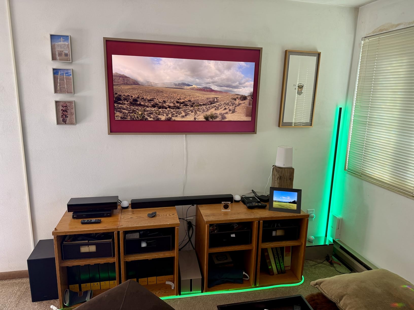 Samsung 55-Inch Class The Frame LS03F 4K QLED Smart TV (2025 Model) Slim Fit Wall Mount, Modern Frame Design, NQ4 AI Gen2 Processor, Art Mode, Artful Picture Quality, Samsung Vision AI, Alexa Built-in Customer Review Samsung 55-Inch Class The Frame LS03F 4K QLED Smart TV (2025 Model) Slim Fit Wall Mount, Modern Frame Design, NQ4 AI Gen2 Processor, Art Mode, Artful Picture Quality, Samsung Vision AI, Alexa Built-in - Customer Photo 2