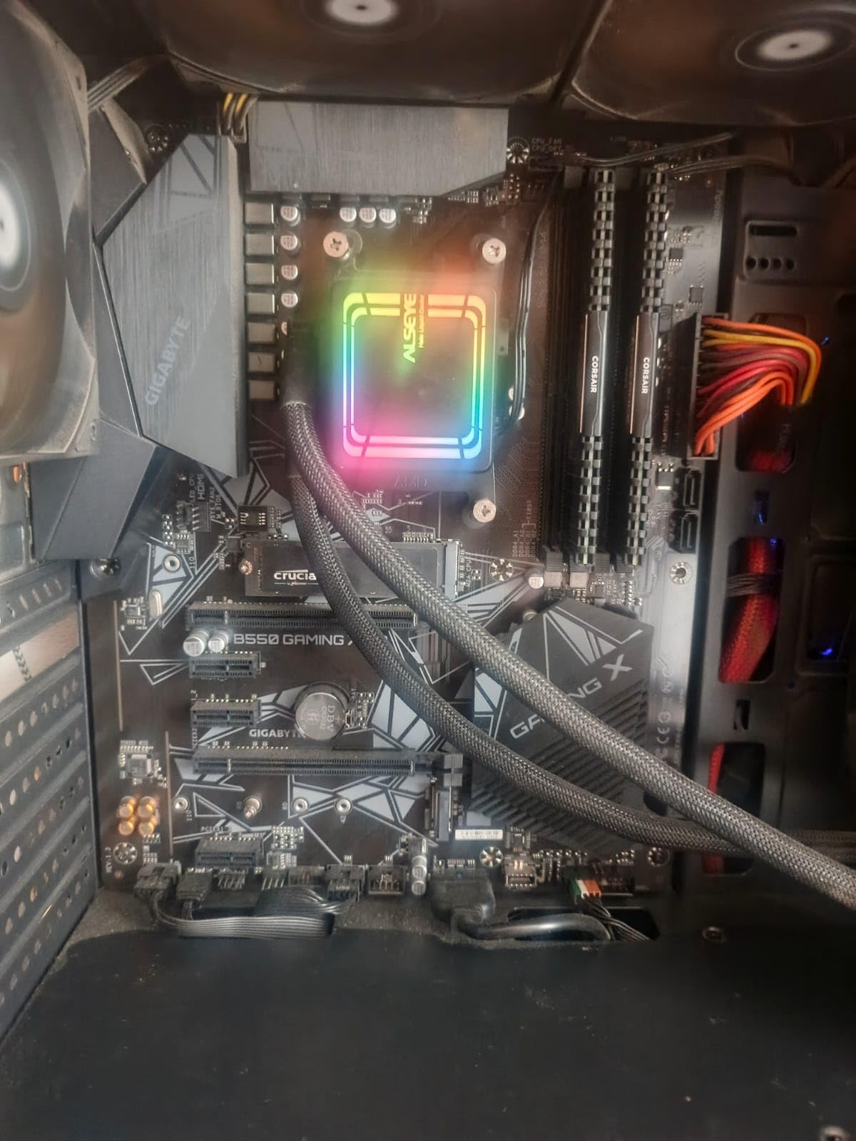 GIGABYTE B550 Eagle WIFI6 Motherboard, Supports AMD AM4 Ryzen 5000 Processors, ATX, DDR4, 2X M.2, PCIe 4.0, WIFI6, 1GbE LAN, EZ-Latch - Customer Photo 2