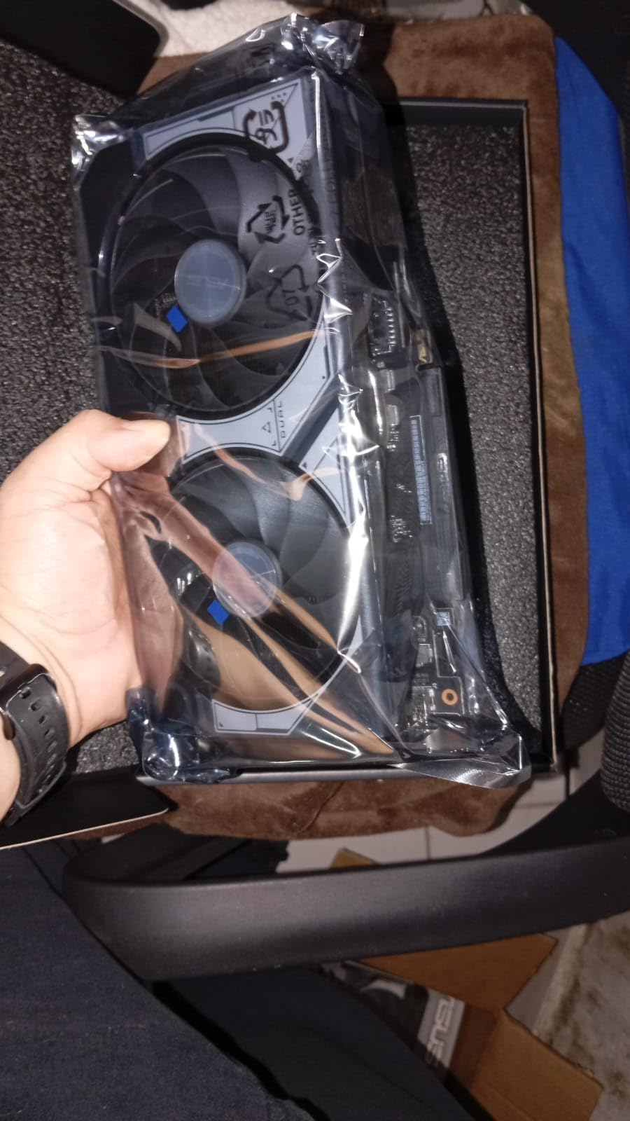 ASUS TUF Gaming GeForce RTX ™ 5060 8GB GDDR7 OC Edition Gaming Graphics Card (PCIe® 5.0, HDMI®/DP 2.1, 3.1-Slot, Military-Grade Components, Protective PCB Coating, axial-tech Fans) Customer Review ASUS TUF Gaming GeForce RTX ™ 5060 8GB GDDR7 OC Edition Gaming Graphics Card (PCIe® 5.0, HDMI®/DP 2.1, 3.1-Slot, Military-Grade Components, Protective PCB Coating, axial-tech Fans) - Customer Photo 1