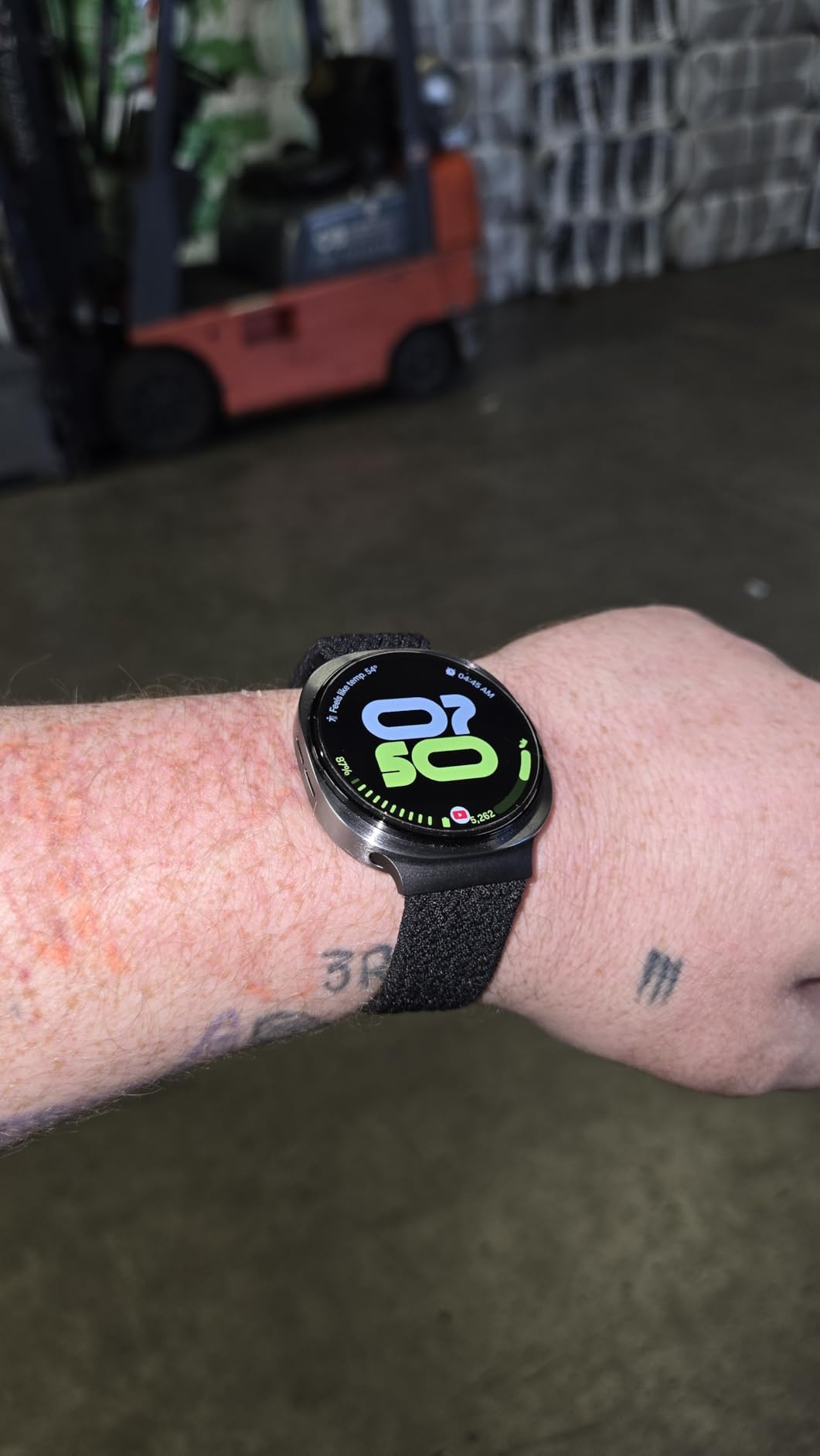 Samsung Galaxy Watch 8 Classic (2025) 46mm Bluetooth Smartwatch, Cushion Design, Rotating Bezel, Quick Button, Sleep Coaching, Running Coach, Energy Score, Black [US Version, 2 Yr Warranty] - Customer Photo 5