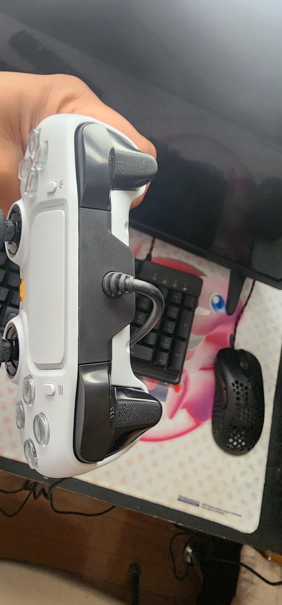 NBCP PS5 Wired Controller with Turbo, Hall Effect Triggers, Dual Vibration, 3.5mm Audio Jack Gamepad for PS5/PS4/PC/Steam Gaming Customer Review NBCP PS5 Wired Controller with Turbo, Hall Effect Triggers, Dual Vibration, 3.5mm Audio Jack Gamepad for PS5/PS4/PC/Steam Gaming - Customer Photo 4