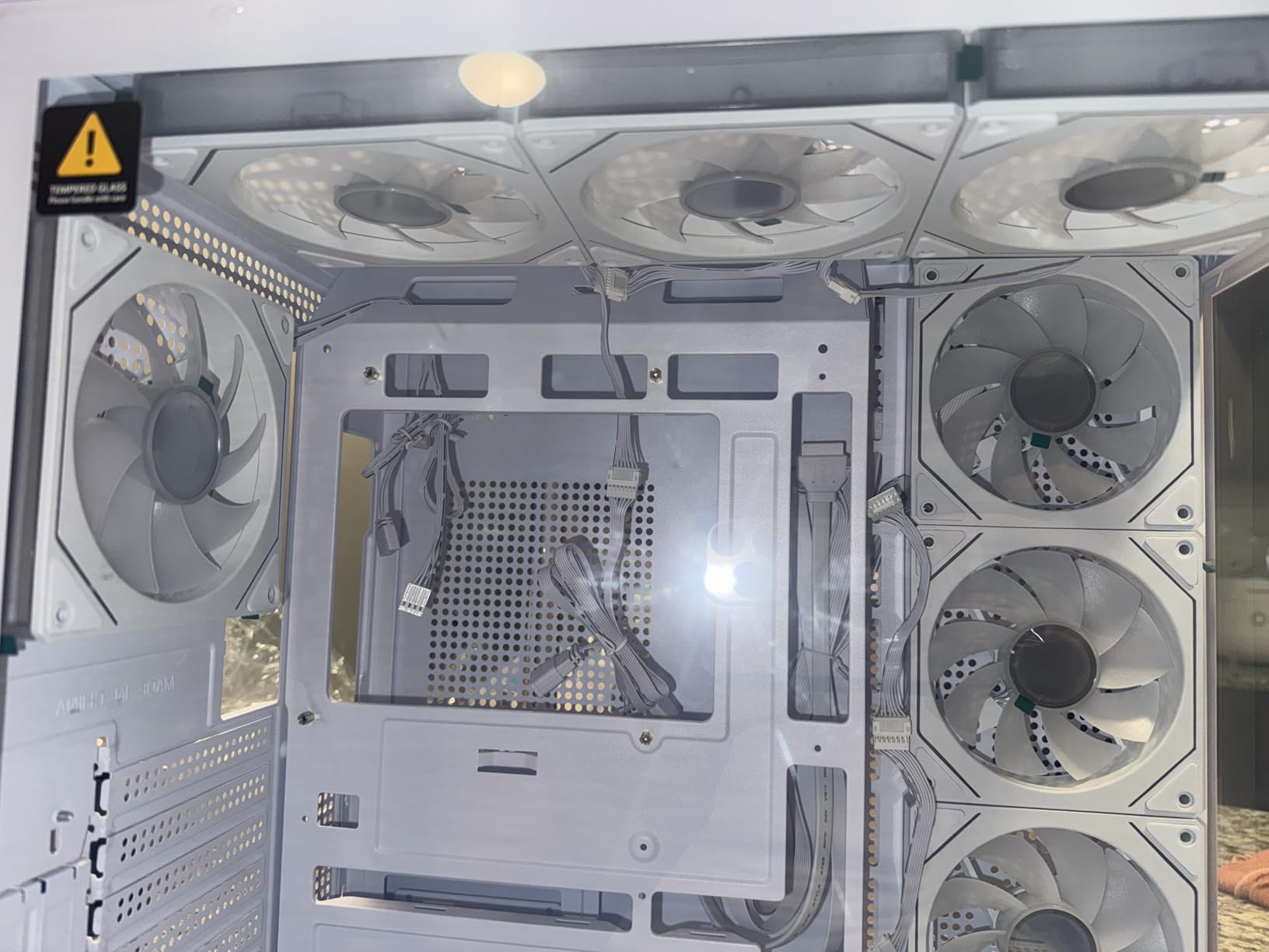 KEDIERS PC CASE ATX 4 Fans Pre-Installed, Type-C Mid Tower Computer Case with Full-View Dual Tempered Glass, Gaming PC Case,Black,K4 Customer Review KEDIERS PC CASE ATX 4 Fans Pre-Installed, Type-C Mid Tower Computer Case with Full-View Dual Tempered Glass, Gaming PC Case,Black,K4 - Customer Photo 3
