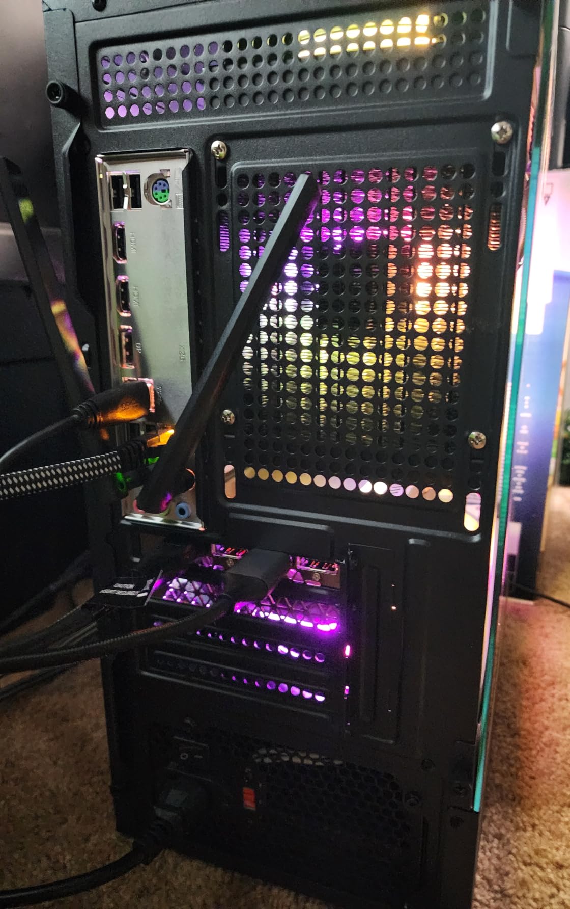 ViprTech Stryker 4.0 Liquid-Cooled PC - AMD Ryzen 7 (4.4GHz Turbo), RTX 5060 8GB, 32GB DDR4 3200, 1TB NVMe SSD, 700W PSU, WiFi BT, Win 11 Pro, RGB, Gaming Desktop Computer Prebuilt, Black - Customer Photo 3