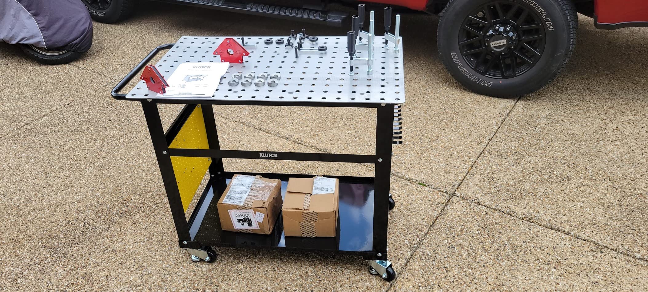 Klutch Mobile Welding Table, Welding Tools Metal Fit-Up Kit with Firm Grip Handle and Heavy-Duty Swivel Casters, Welding Equipment Welding Table Top customer photo 1
